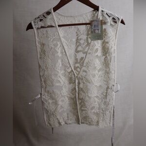 Delicate Cream Lace Vest